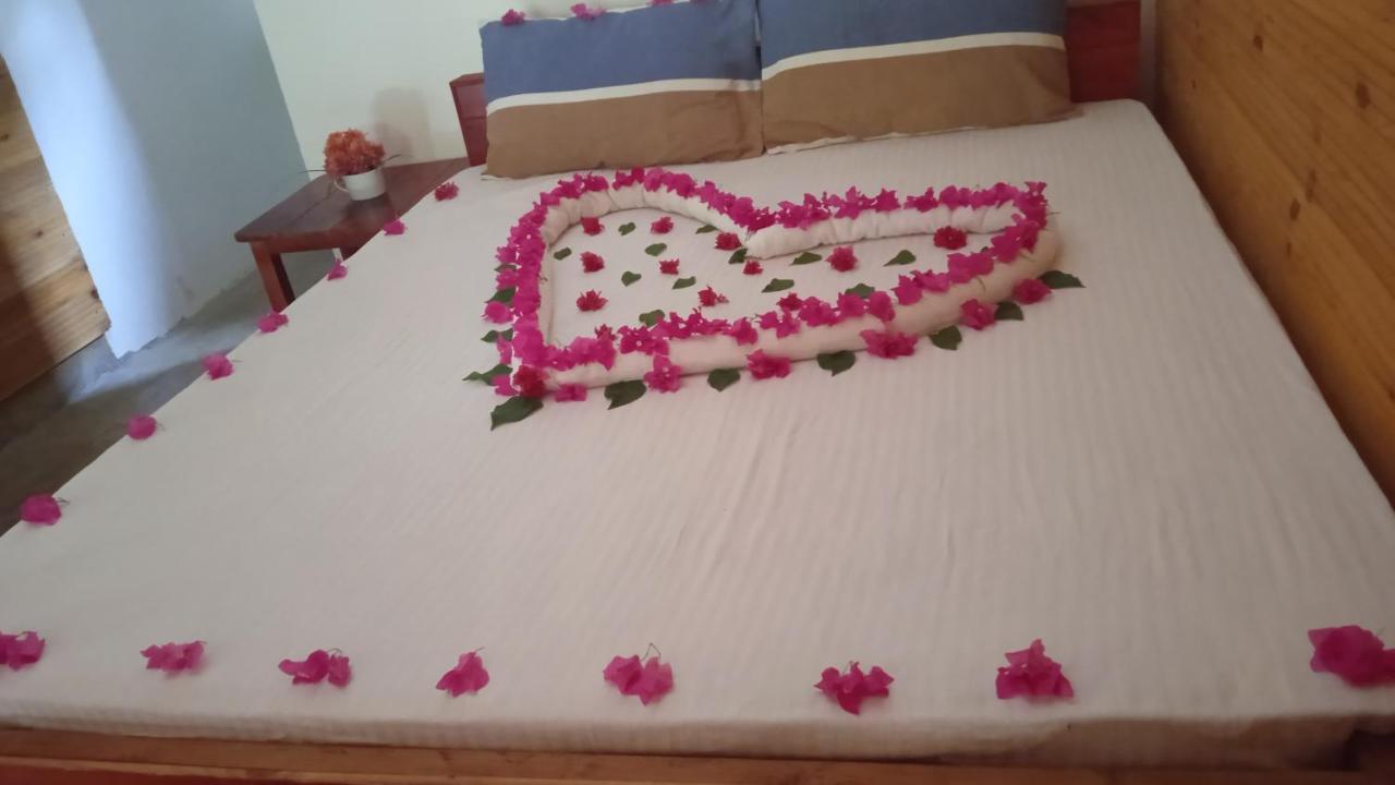 Walkers Hostel Тринкомале Екстериор снимка