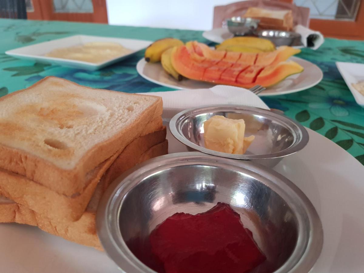 Walkers Hostel Тринкомале Екстериор снимка